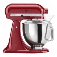 Kampanyalı Kitchenaid Mikser 5KSM150PSEER:Stok fazlalığından kampanyalı fiyatı olan kırmızı renkli bu Kitchenaid mikserin modeli Kitchenaid Artisan 5KSM150PSEER olup kutu içeriğinde 1 Kitchenaid masa üstü mikser 1 Kitchenaid 4.8 litrelik ürün karıştırma